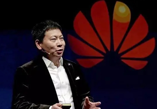 華為余承東稱2025年是智能電動汽車分水嶺，有機會形成大逆轉