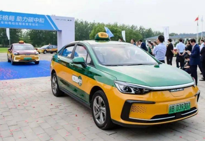 報告:網約出租車成推動汽車電動化的“主戰場”之一