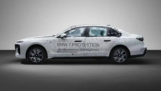 這是BMW首款采用全電動動力系統的Protection車型。