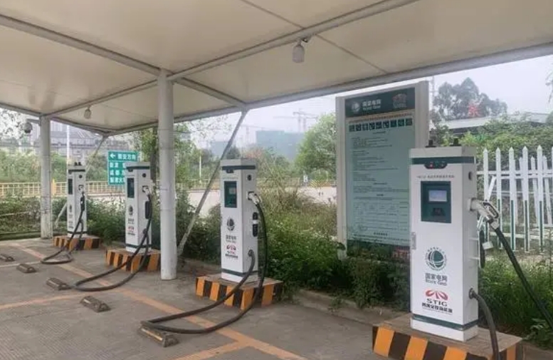 全國近九成高速公路服務(wù)區(qū)已建設(shè)電動(dòng)汽車充電設(shè)施
