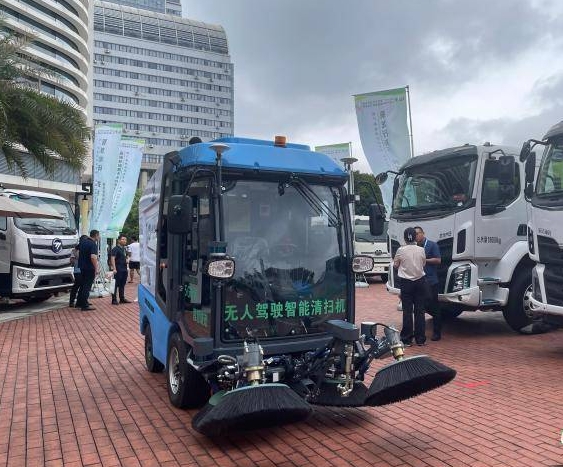 廣西“新能源汽車之都”布局環(huán)衛(wèi)市場引領(lǐng)低碳“新風尚”