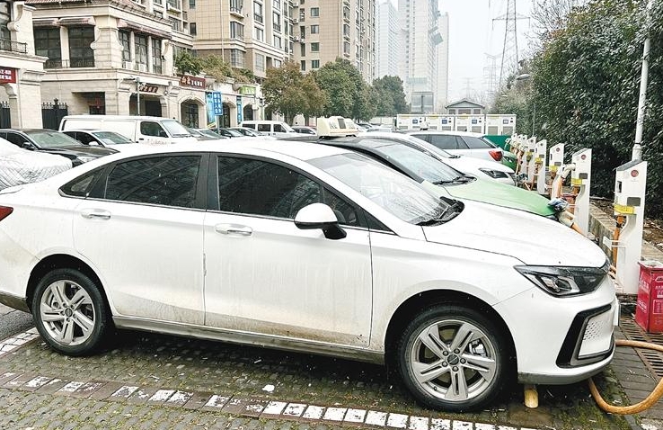 電動(dòng)汽車過冬“續(xù)航焦慮”卷土重來政策車企發(fā)力能否緩解“低溫之困”？