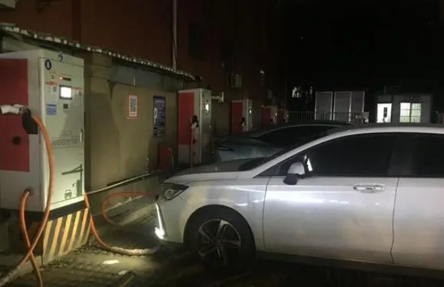 福建出臺方案破解電動汽車“最后一公里”難題