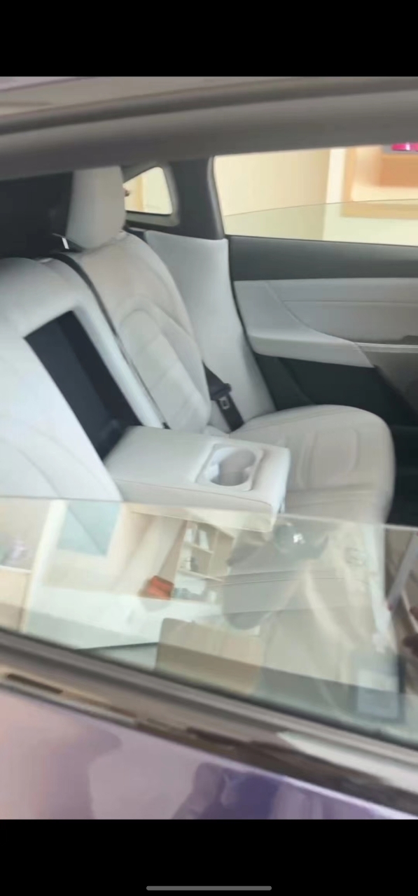 新車速報——東風奕派007