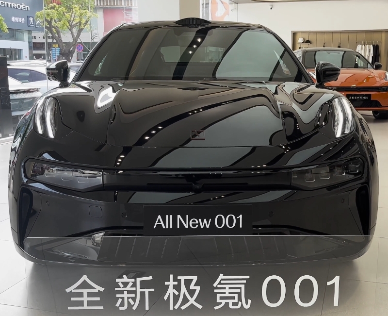 新車速報——極氪001