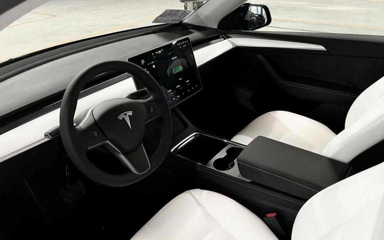 剛剛!特斯拉宣布Model Y再降1萬,最低7.99萬提現車 剛剛!特斯拉宣布ModelY再降1萬,最低7.99萬提現車