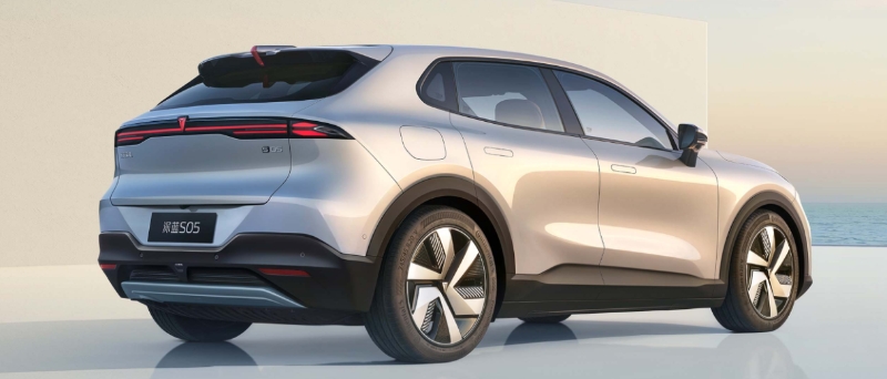 新車速報——長安深藍(lán)S05