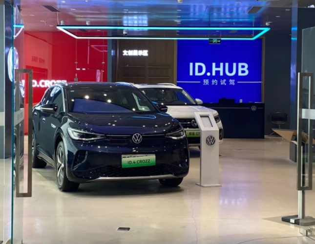“新能源”掀起降價潮,各大車企“貼身肉搏”