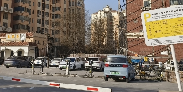 布局電動汽車充電基礎設施10年后鄭州將有110萬個“充電樁”