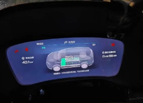新能源開始換擋提速,智能化都已經普及了,你還會買燃油車嗎
