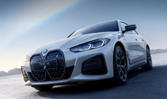 BMW新世代X概念車首秀，想要躋身主流新能源，很長路要走