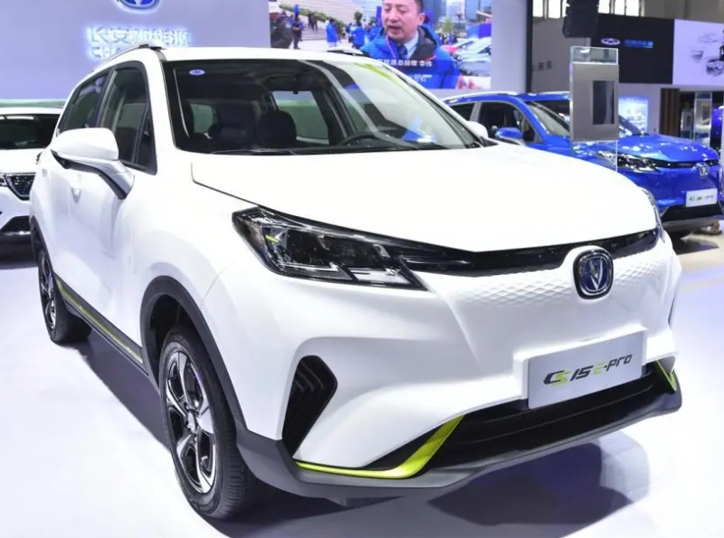 長安汽車：積極發展智能網聯新能源汽車，時代長安動力電池有限公司投產，設計產能達30GWh