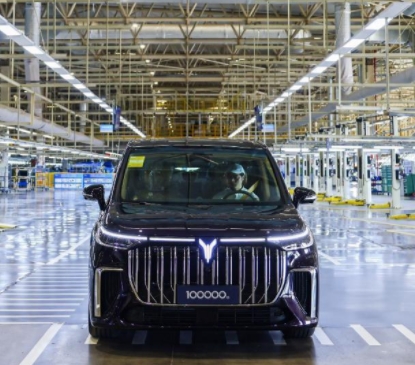 東風(fēng)汽車去年汽車銷量增15.78%新能源及出口業(yè)務(wù)跑出“加速度”