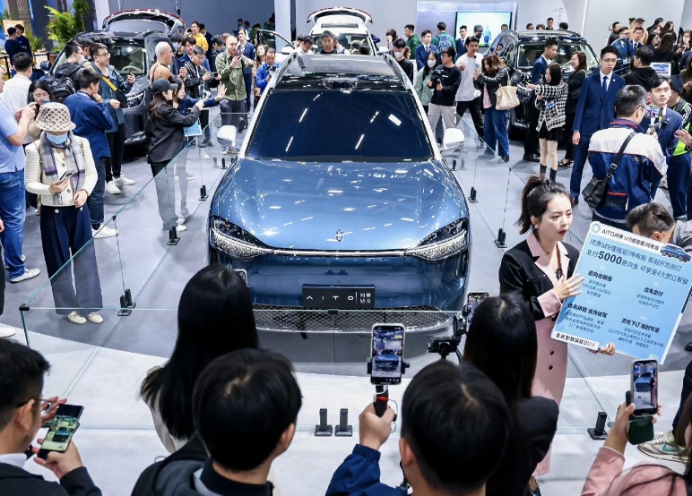 ?全市新能源汽車市場持續(xù)火熱