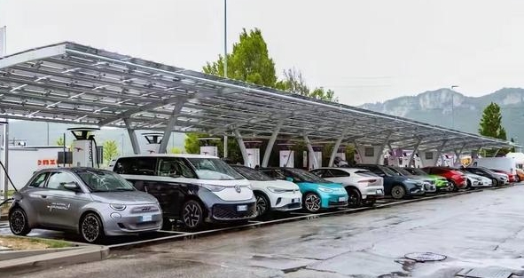 國家發改委：歐盟限制中國電動汽車將加劇其化石能源依賴