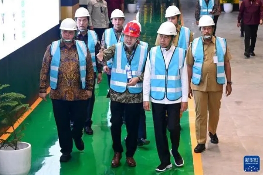 印尼總統:中企助力印尼構建電動汽車生態系統