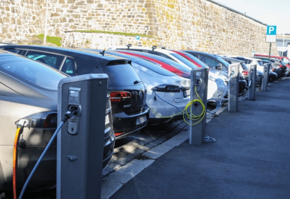 OFV：挪威電動汽車保有量已超過汽油車