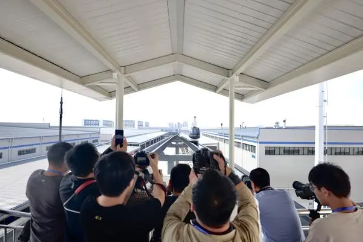 記錄新能源汽車產(chǎn)業(yè)的澎湃活力，全國主流媒體、攝影名家齊聚合肥實(shí)地采訪