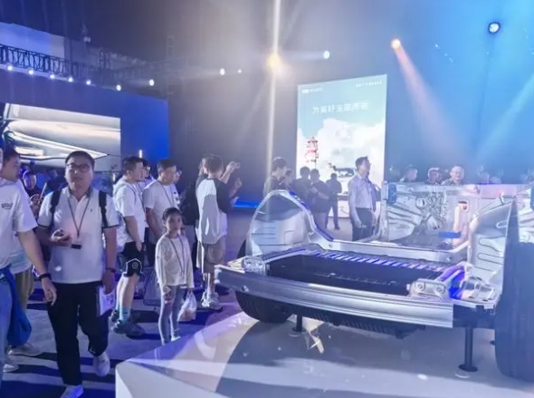 政策先行聚點成鏈！“電動貴州”與世界共享機遇