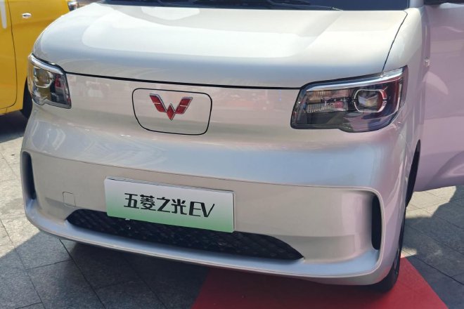 售4.78-5.08萬五菱之光EV正式上市
