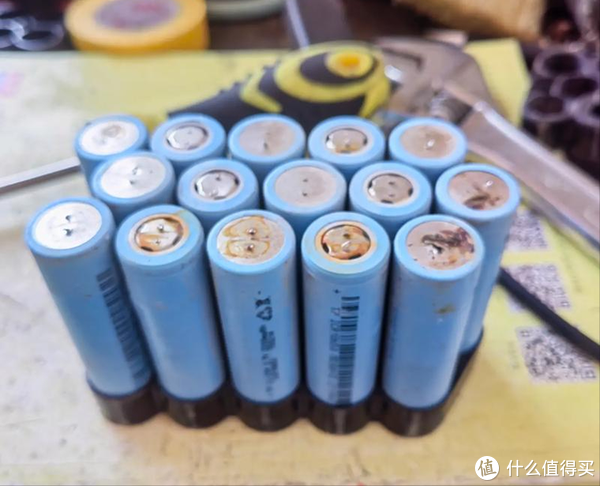 復旦大學的研究太牛了，鋰電池壽命不再是問題，電車要爆發了