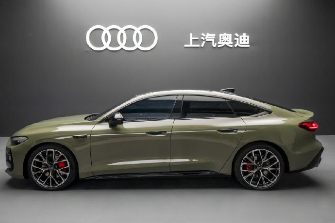 上汽奧迪A5L即將上市,引領(lǐng)智能豪華新風(fēng)尚