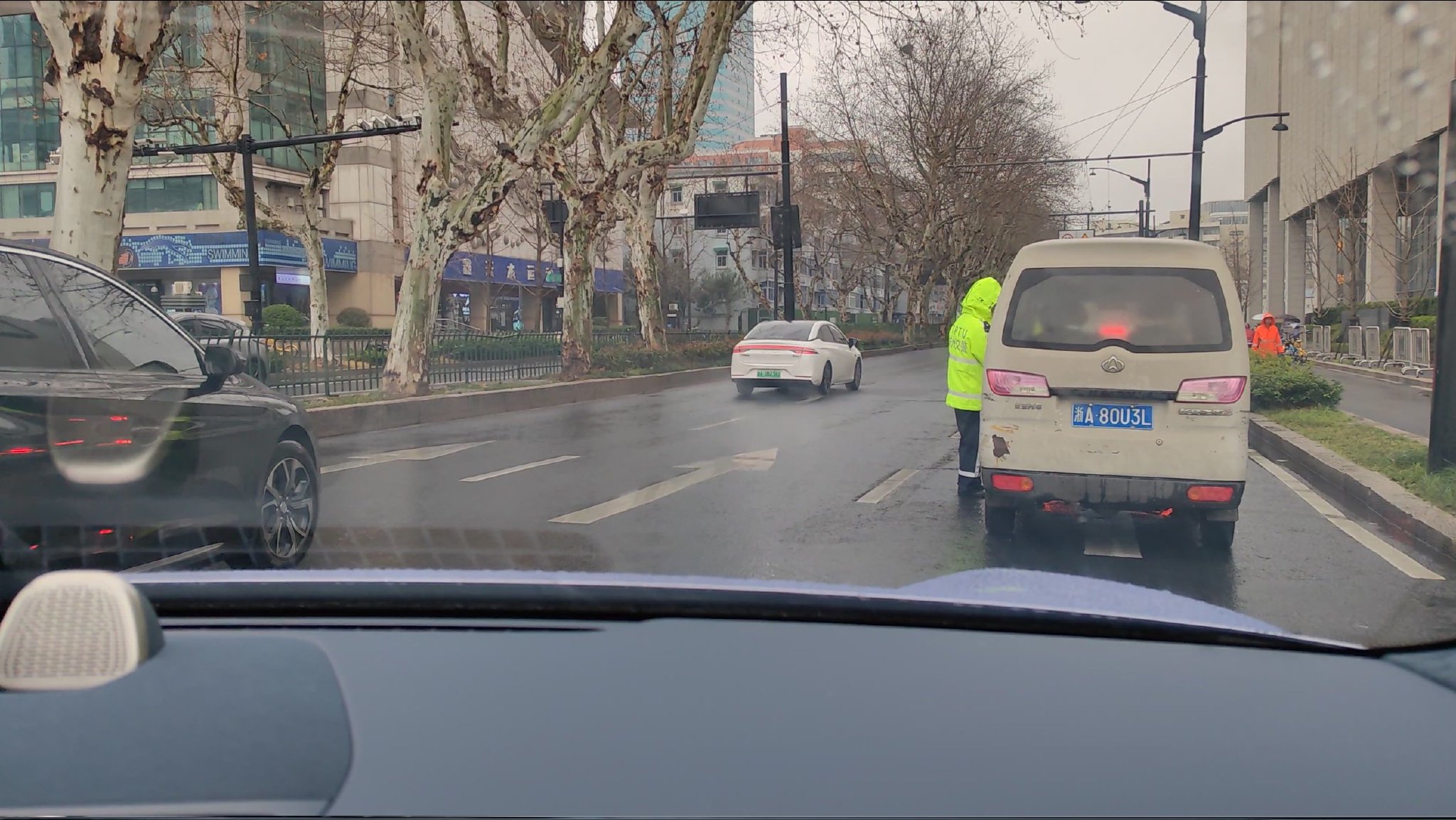 車位到車位體驗極氪千里浩瀚智駕城市NZP