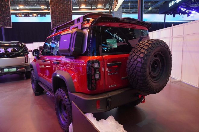 2025上海車展:北京越野BJ40增程改裝版