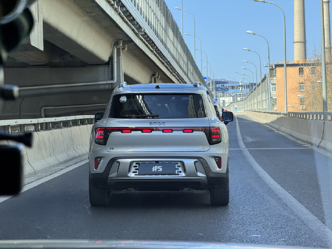 越野越開心:當(dāng)純電smart#5有了四驅(qū)