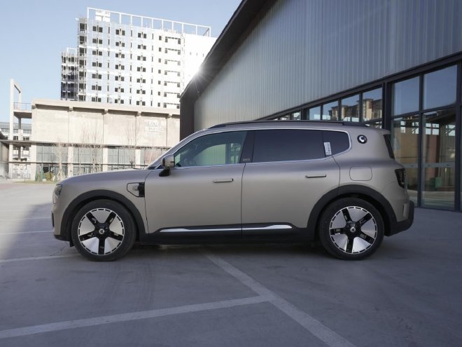 越野越開心:當(dāng)純電smart#5有了四驅(qū)