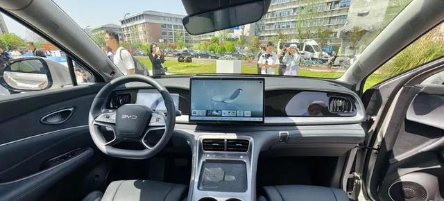 中大型插混SUV，誰還敢高過這個價？