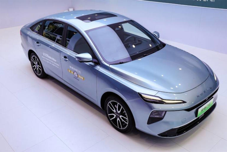 2025純電動車價格大盤點:從親民到豪華,你的選擇是什么? 2025純電動車價格大盤點:從親民到豪華,你的選擇是什么?