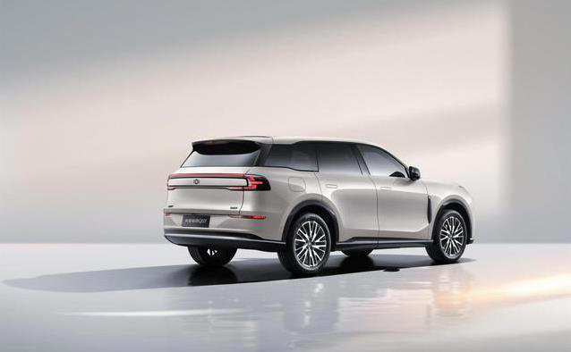 12.98萬買中型SUV？長安啟源Q07空間逆天，智能配置驚到你？
