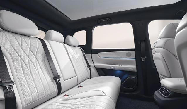 12.98萬買中型SUV？長安啟源Q07空間逆天，智能配置驚到你？