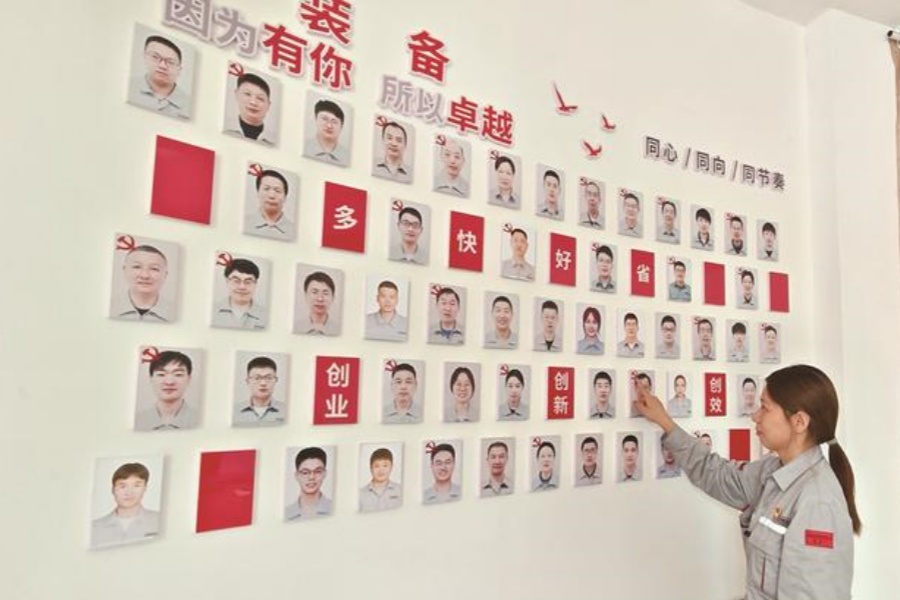 “亮比評”掀熱潮