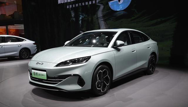 比亞迪海豹06 DM-i智駕版限時優惠 售價7.68萬元起 比亞迪海豹06DM-i智駕版限時優惠售價7.68萬元起