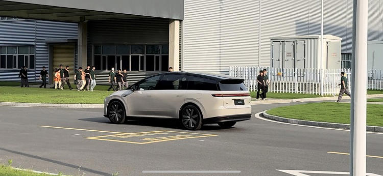 理想i8實拍圖曝光,熱銷穩了? 理想i8實拍圖曝光,熱銷穩了?