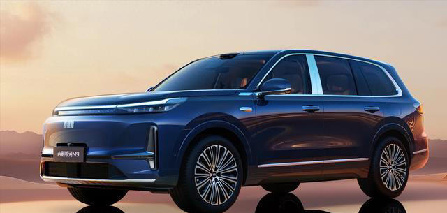 銀河M9實車亮相！機械門把手+雙腔空懸，續航超1500km，要賣爆？