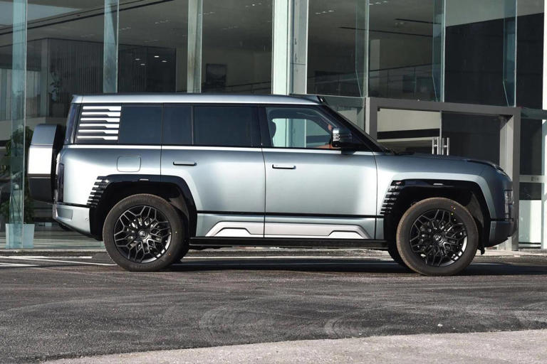 比亞迪“王炸”車型！5.3米全尺寸SUV，配3激光雷達+四電機，累計銷量破10000臺，刷新紀錄