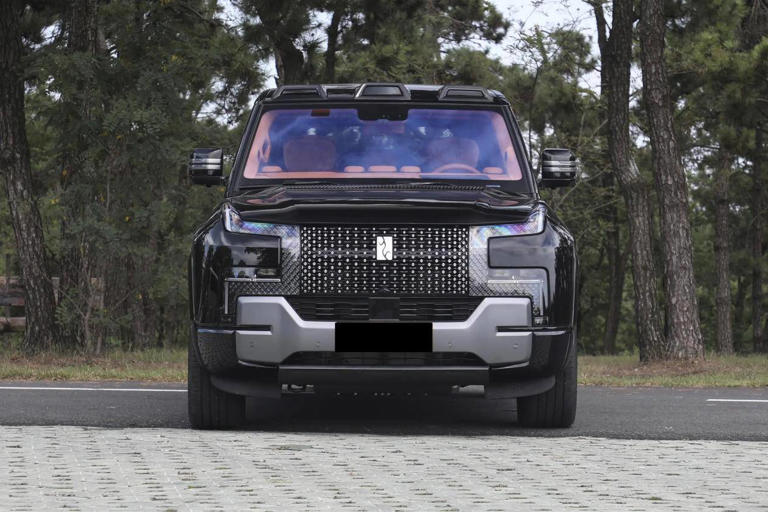 比亞迪“王炸”車型！5.3米全尺寸SUV，配3激光雷達+四電機，累計銷量破10000臺，刷新紀錄