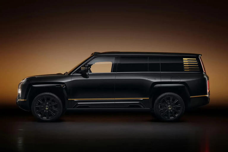 比亞迪5款新車齊發，仰望U8L領銜，全新方盒子SUV或成爆款