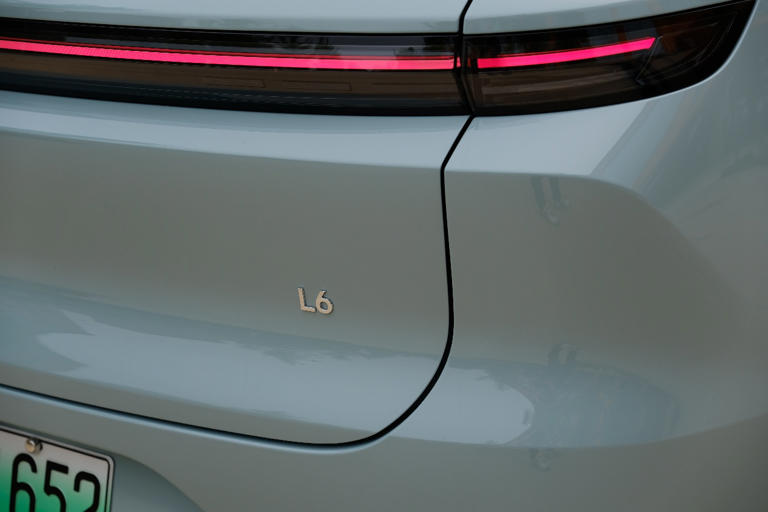 煥新登場精致再進化2025款理想L6煥新版深度體驗