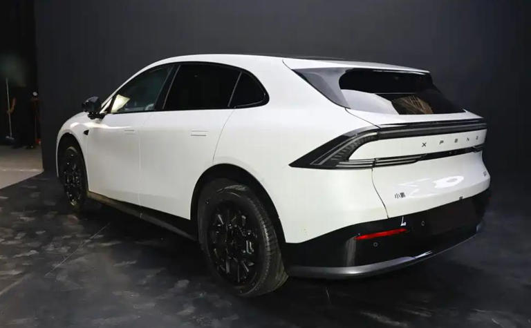 小鵬 G7 將于 7 月 3 日上市!定位全新中型 SUV 小鵬G7將于7月3日上市!定位全新中型SUV