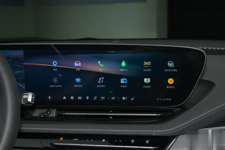 新款別克E5登場!純電續航620km,外觀時尚科技感提升 新款別克E5登場!純電續航620km,外觀時尚科技感提升